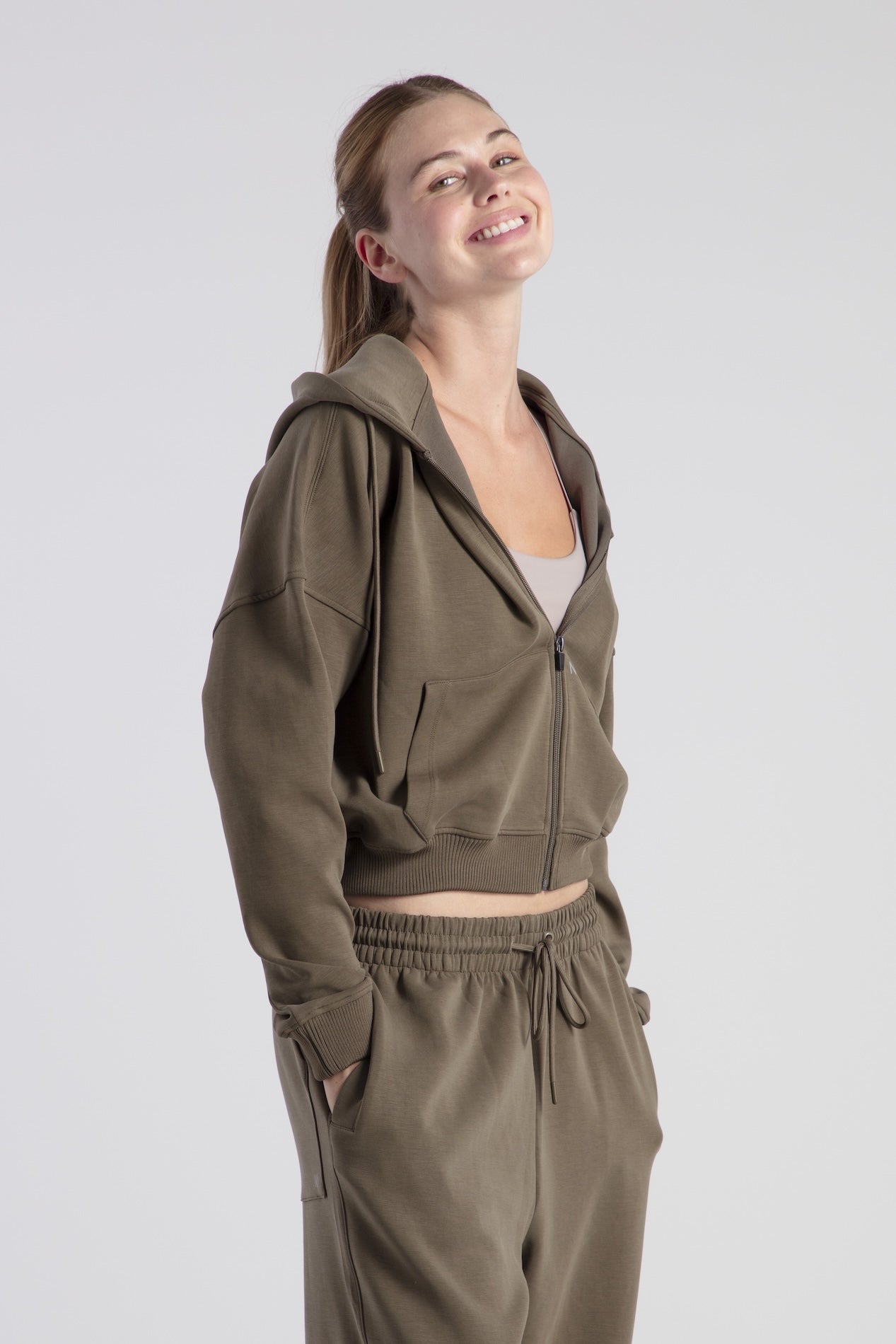 Ideal Hooded Jacket Zip