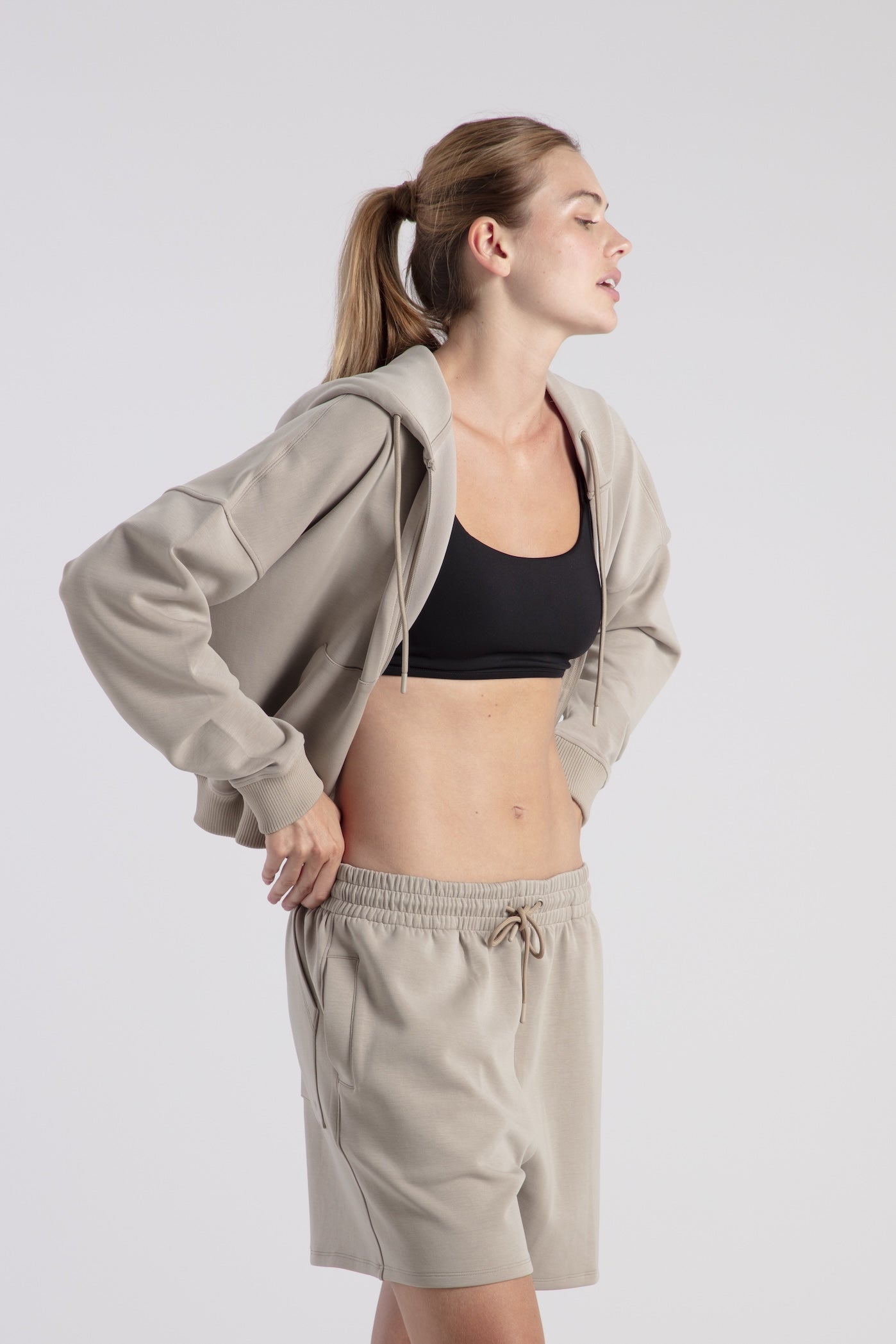 Ideal Hooded Jacket Zip