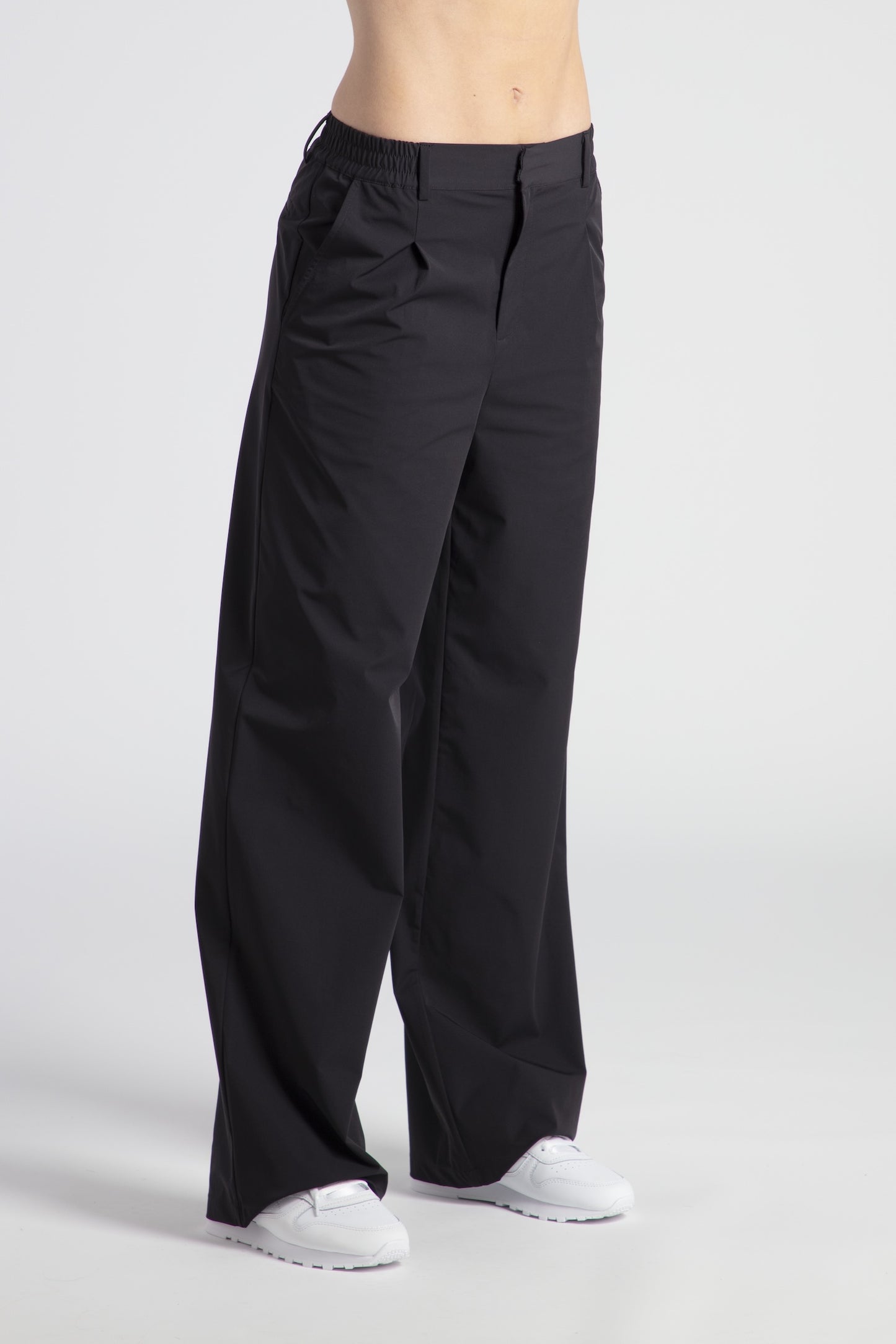 Trousers Pleated Wide Leg Easy Tailoring